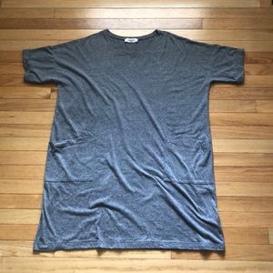 Carly Jean Los Angels gray T-shirt dress